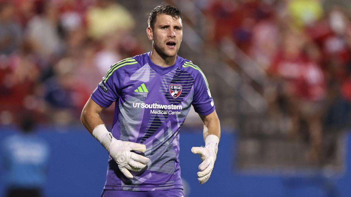 FC Dallas goalkeeper Maarten Paes